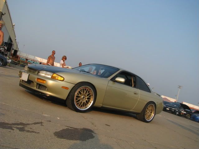 http://i190.photobucket.com/albums/z104/hipowerparts/09dmcc020-1.jpg