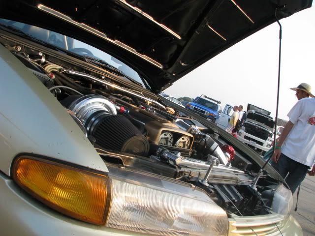 http://i190.photobucket.com/albums/z104/hipowerparts/09dmcc022.jpg