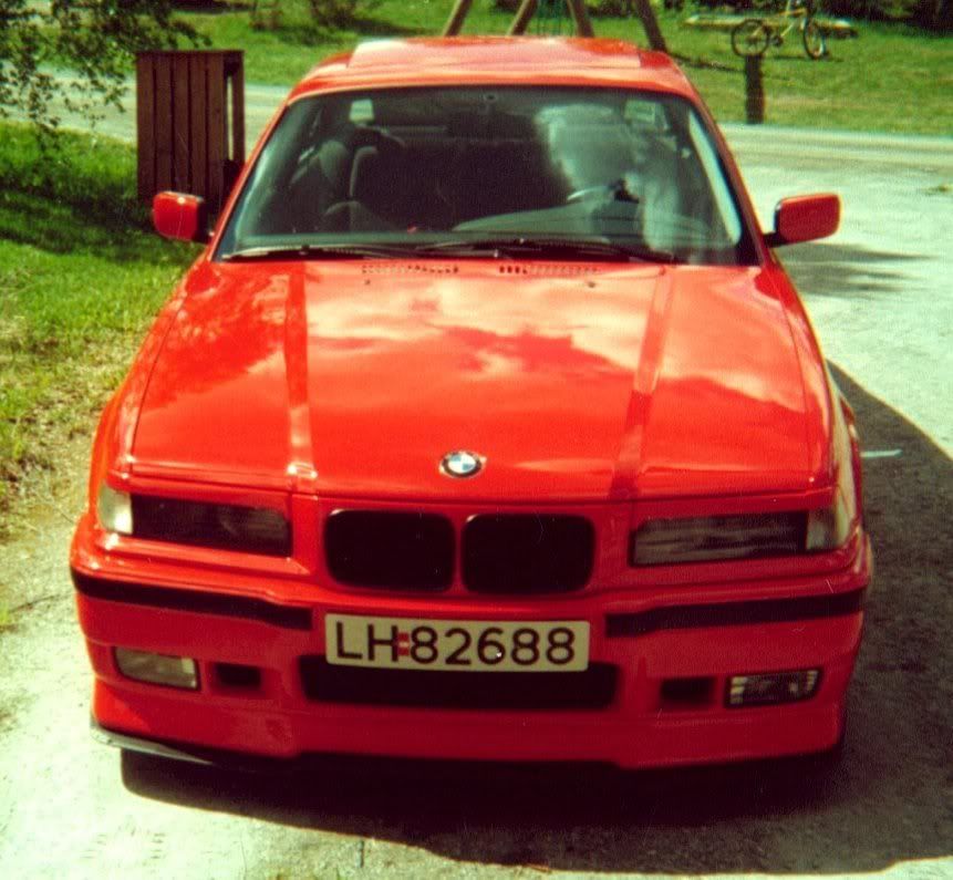 BMW318is1.jpg