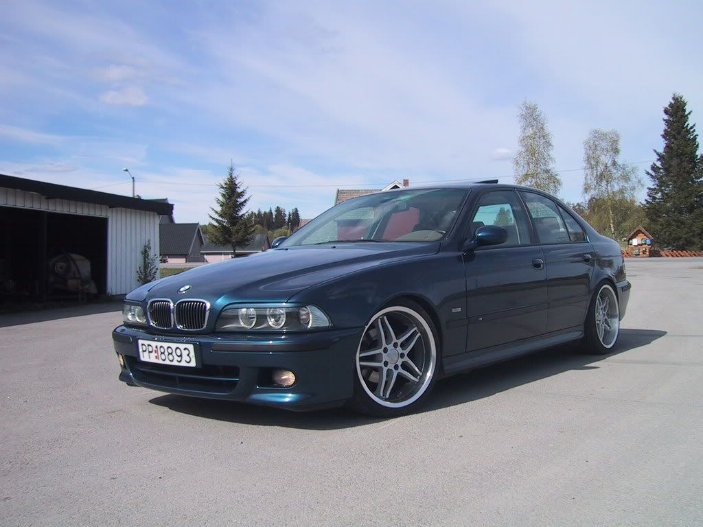 BMW528ia13.jpg