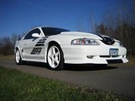 z Image 1995 Ford Mustang. z Image