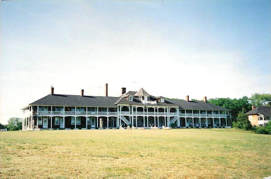 Photo by canyoudoanybetter Photobucket