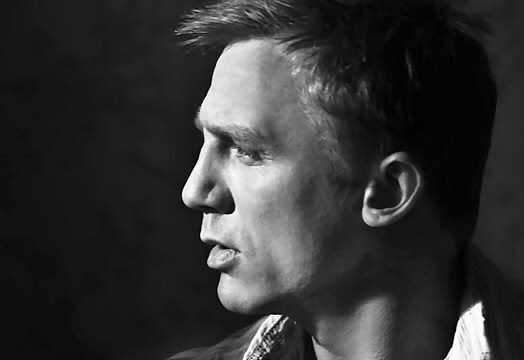Daniel Craig