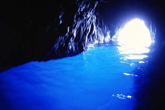 capri-blue_grotto.jpg