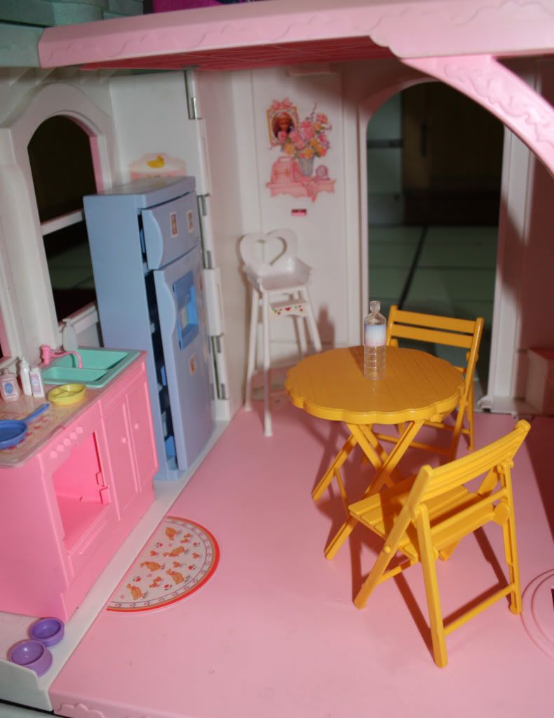 RARE White Barbie Dream House Full Of Furniture Barbies Pool Look