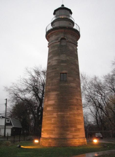 photo ERIELIGHTHOUSE-R-1.jpg