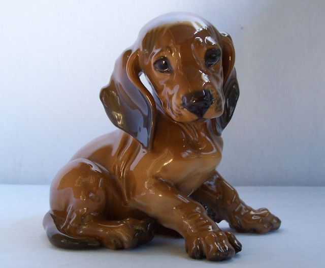 vintage porcelain dachshund