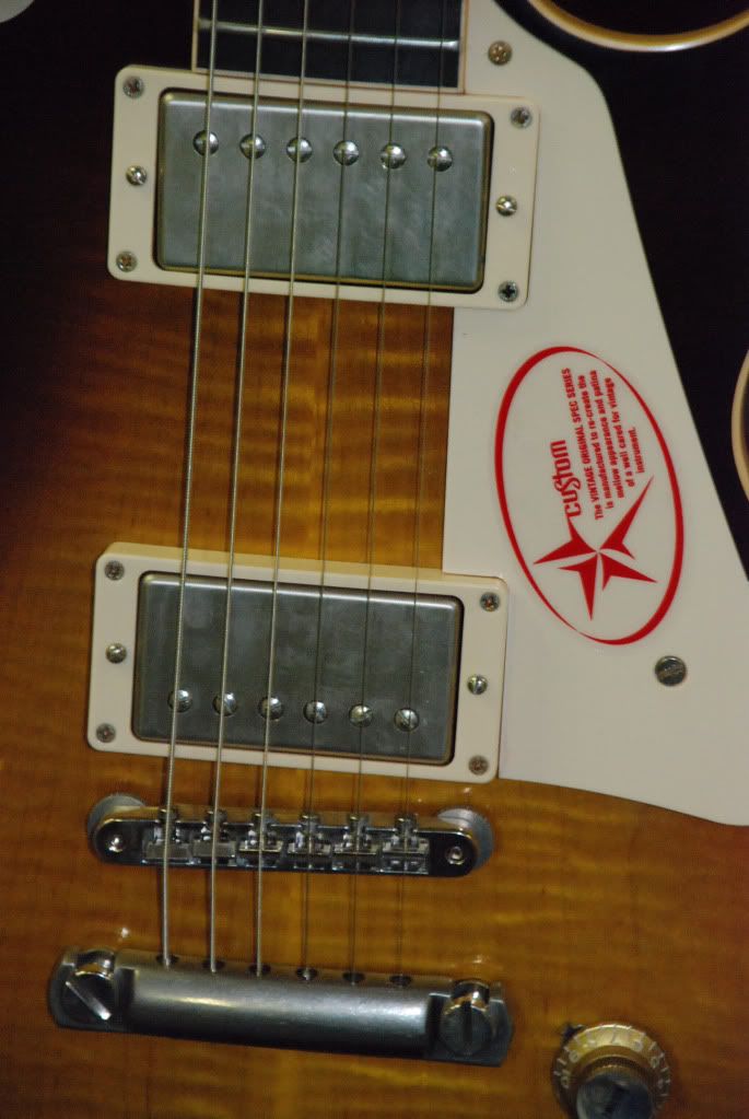 gibson les paul jr double cutaway. single cutaway Les Paul