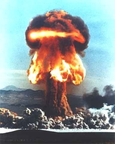 0888_nuclear_explosion_large_clipar.jpg