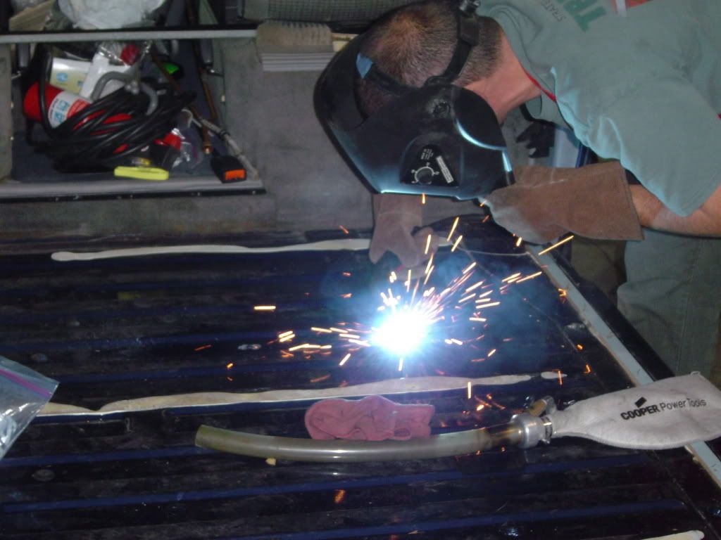 Image may have been reduced in size. Click image to view fullscreen.