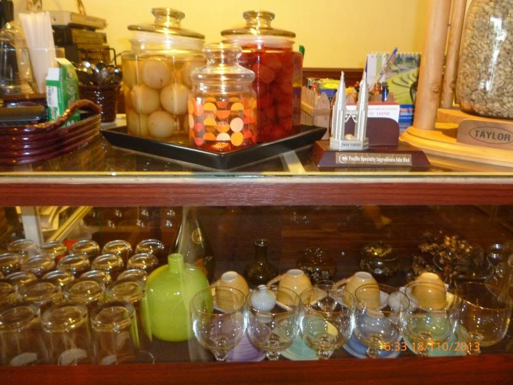 Sang quán café sách ở Hóc Môn - 10