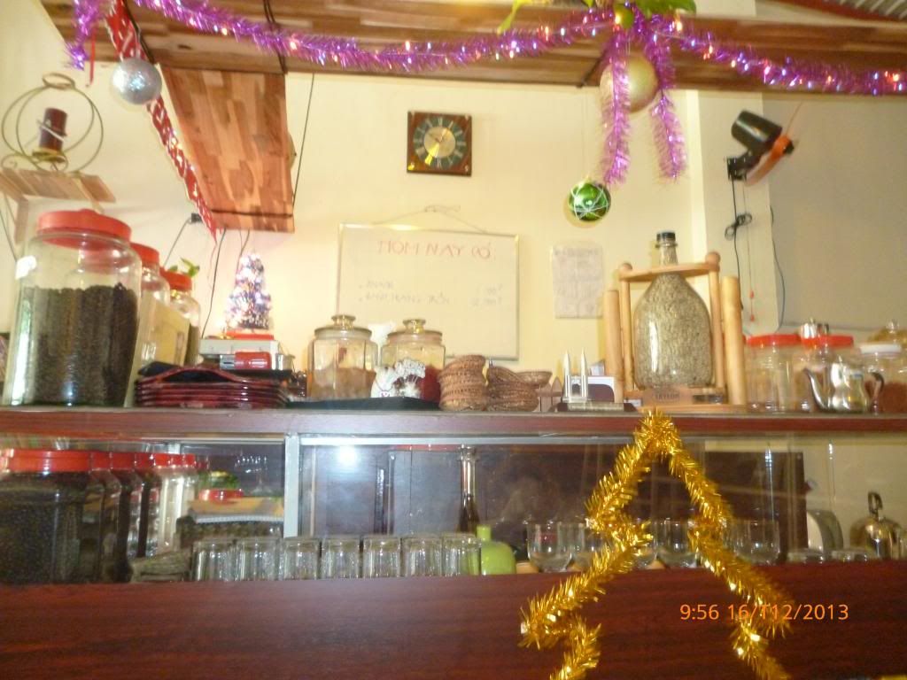 Sang quán café sách ở Hóc Môn - 3