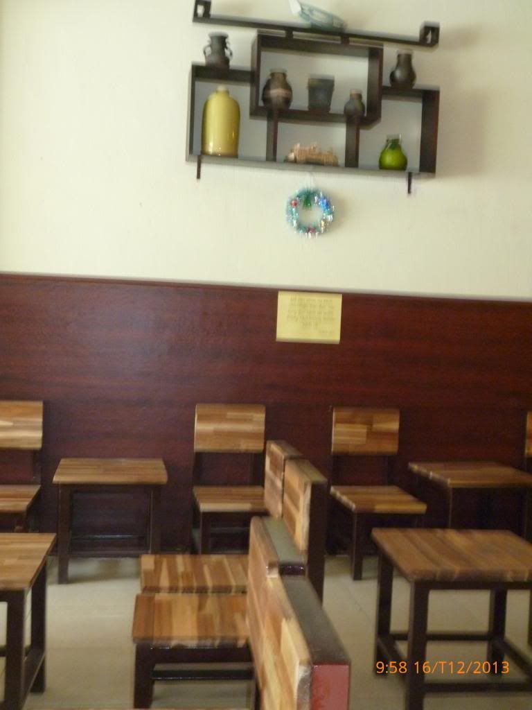 Sang quán café sách ở Hóc Môn - 2